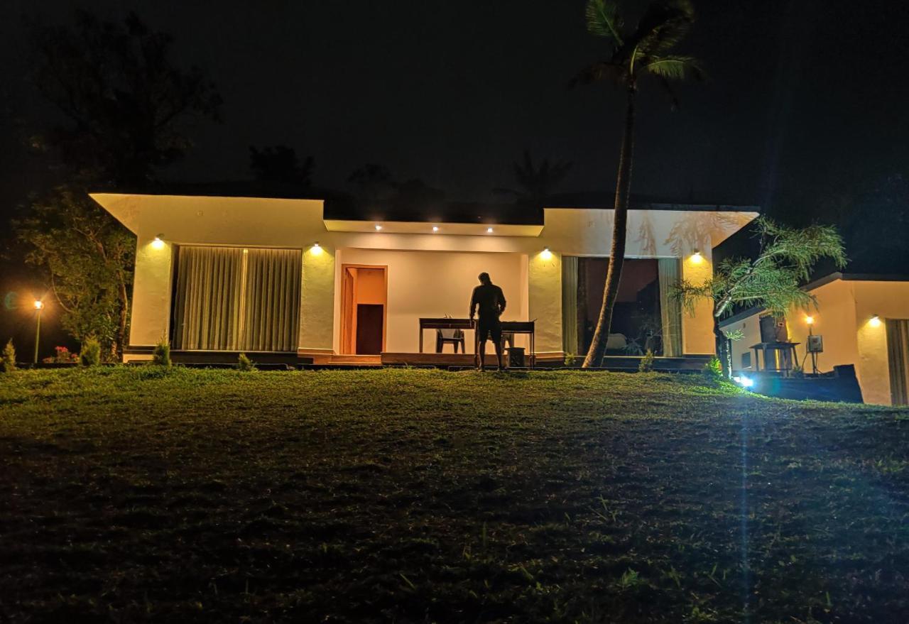 אידוקי Peakaavu Cottages מראה חיצוני תמונה